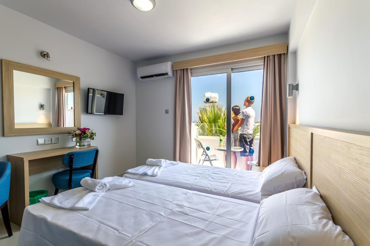 Paul Marie Hotel Apartments Ayia Napa Exteriör bild