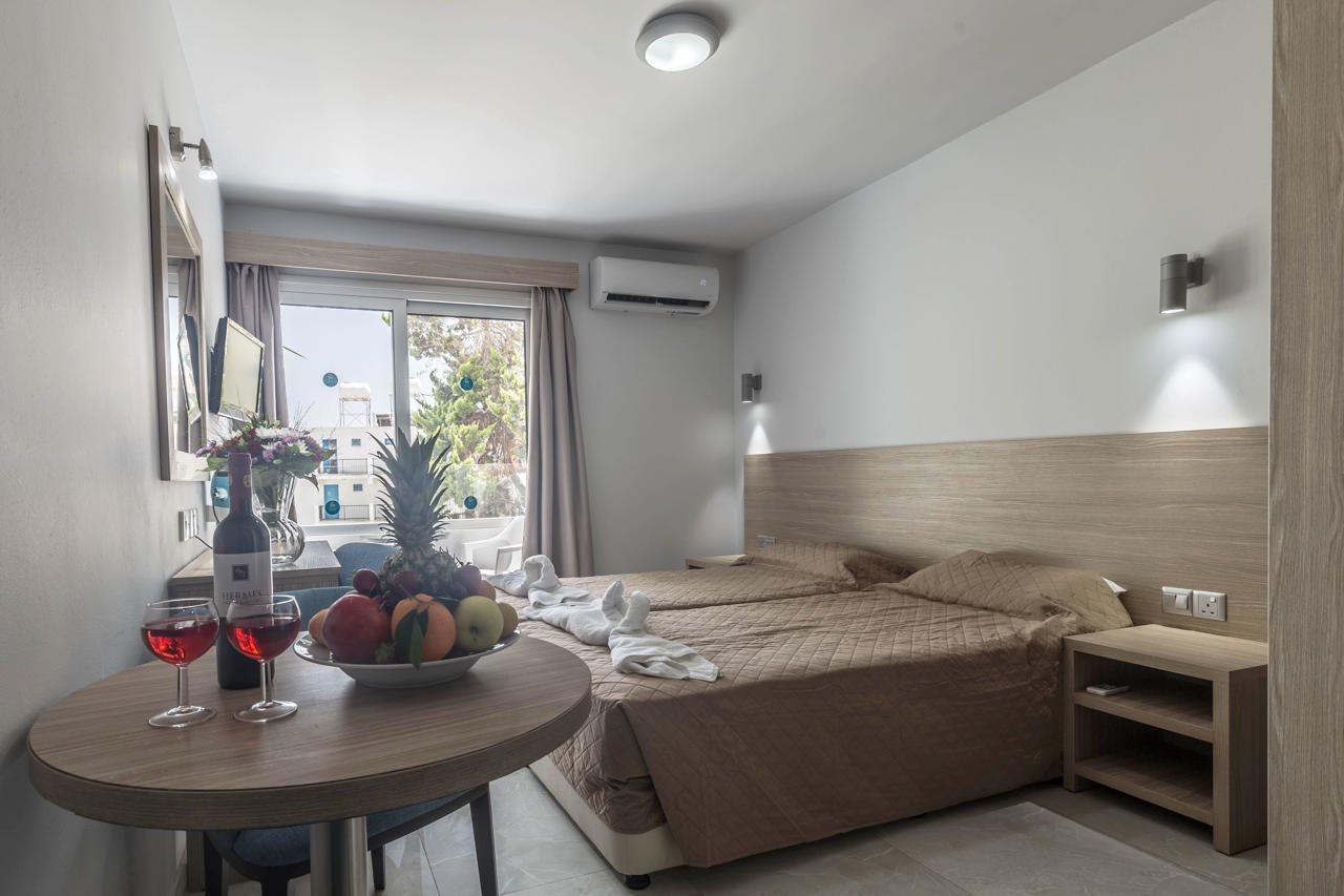 Paul Marie Hotel Apartments Ayia Napa Exteriör bild