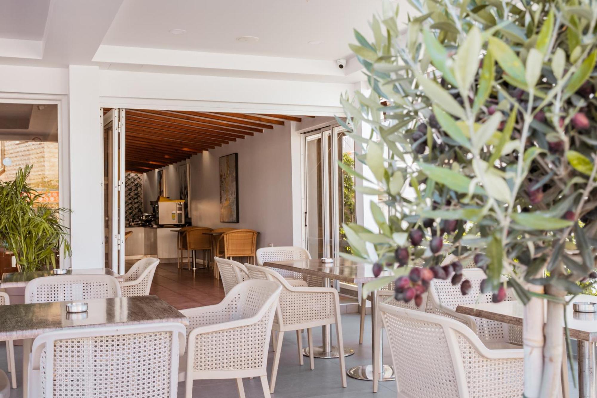 Paul Marie Hotel Apartments Ayia Napa Exteriör bild