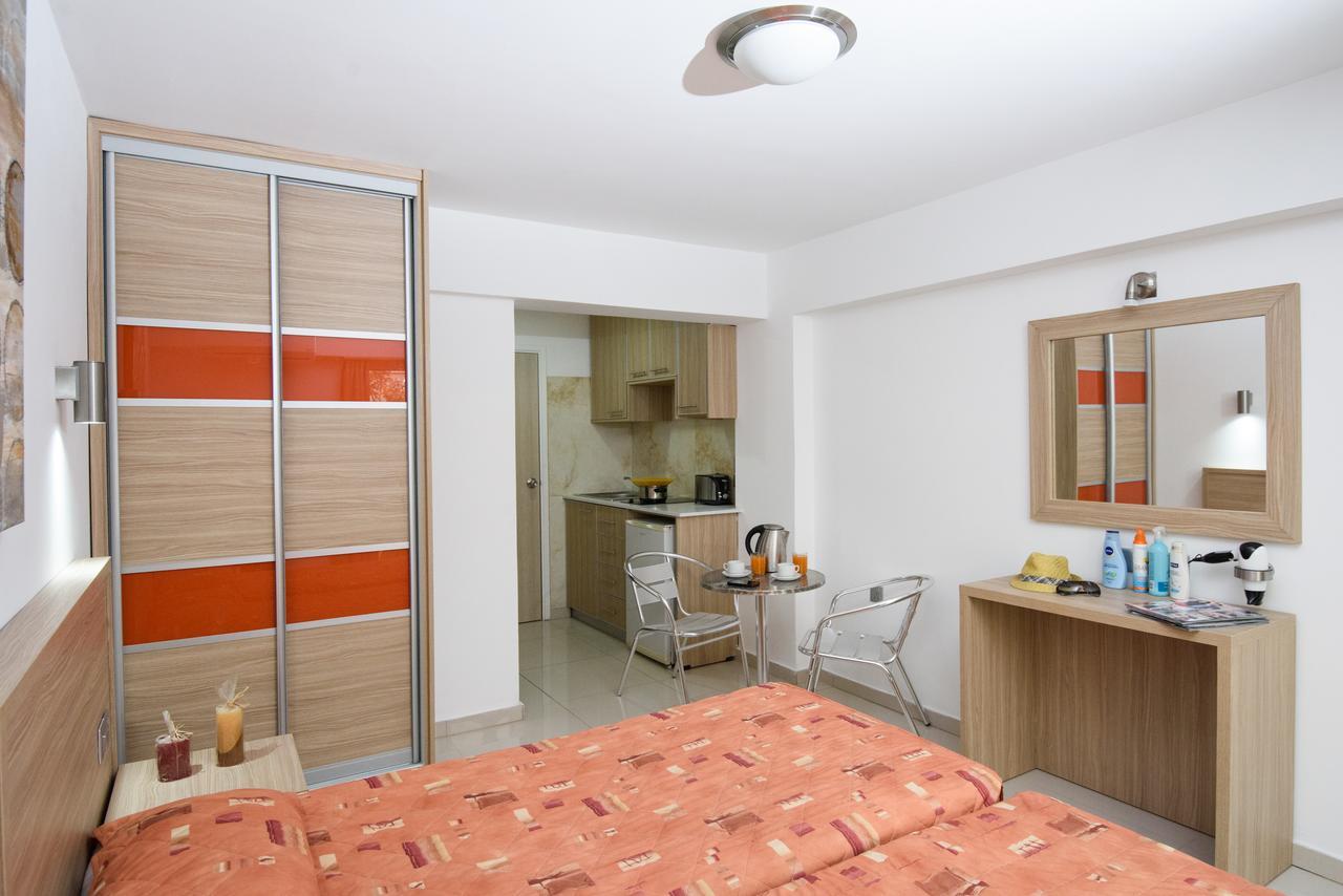 Paul Marie Hotel Apartments Ayia Napa Exteriör bild