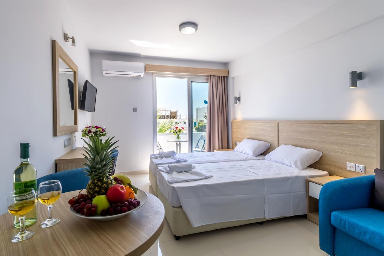 Paul Marie Hotel Apartments Ayia Napa Exteriör bild