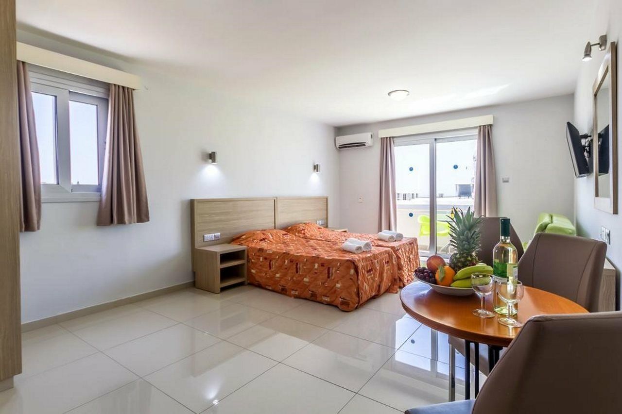 Paul Marie Hotel Apartments Ayia Napa Exteriör bild